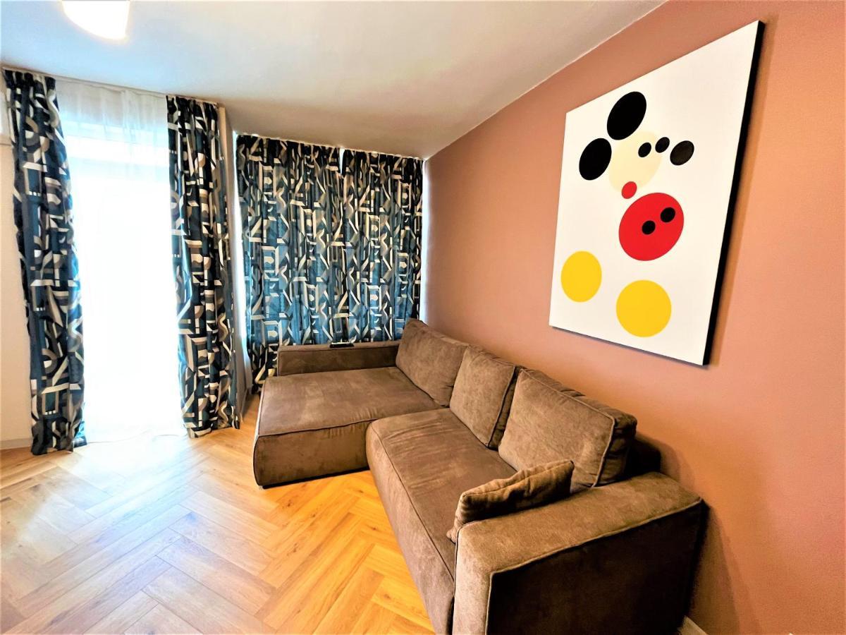 Bravo 5 Holiday Home Солнечный берег Экстерьер фото