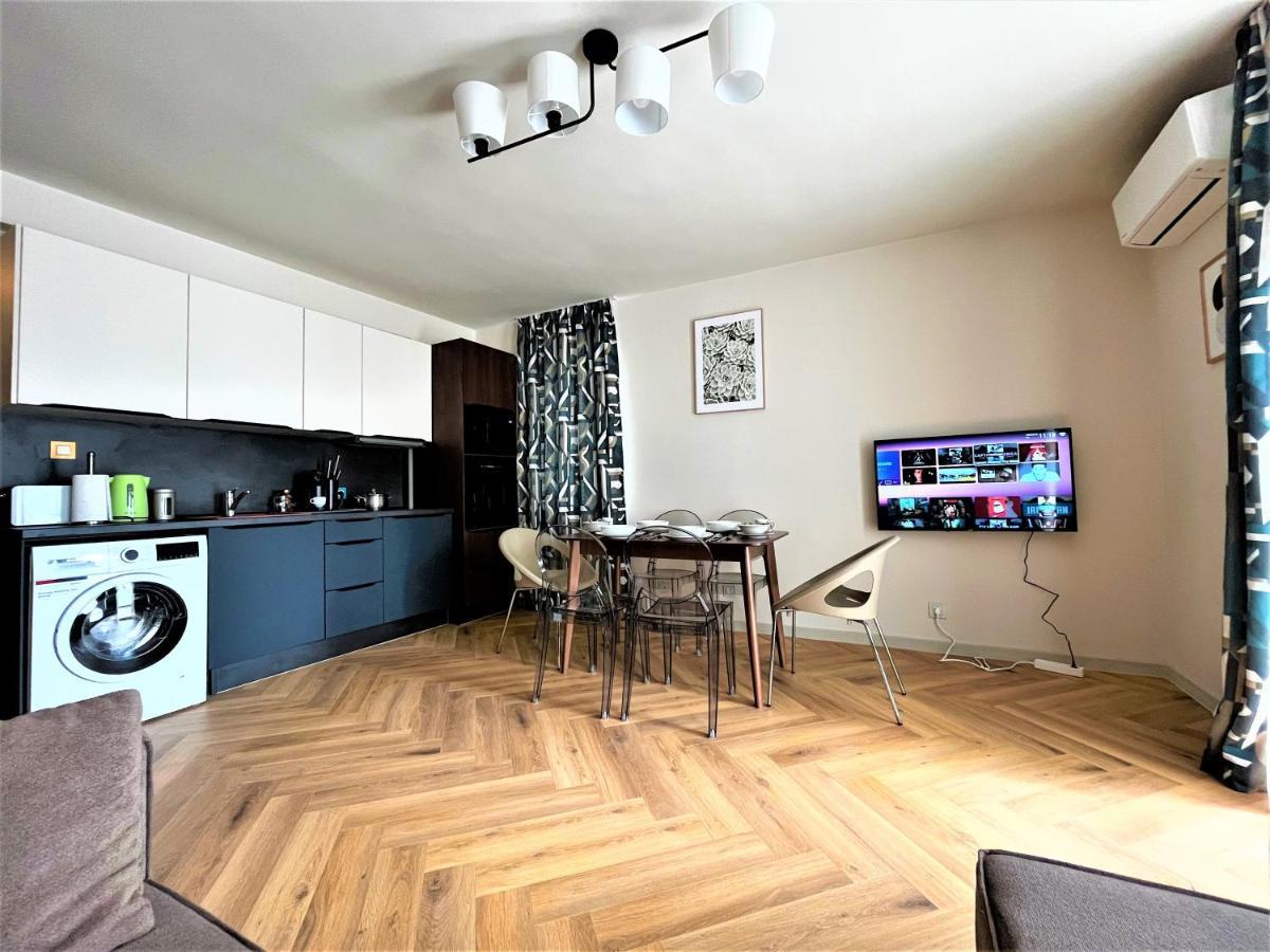 Bravo 5 Holiday Home Солнечный берег Экстерьер фото