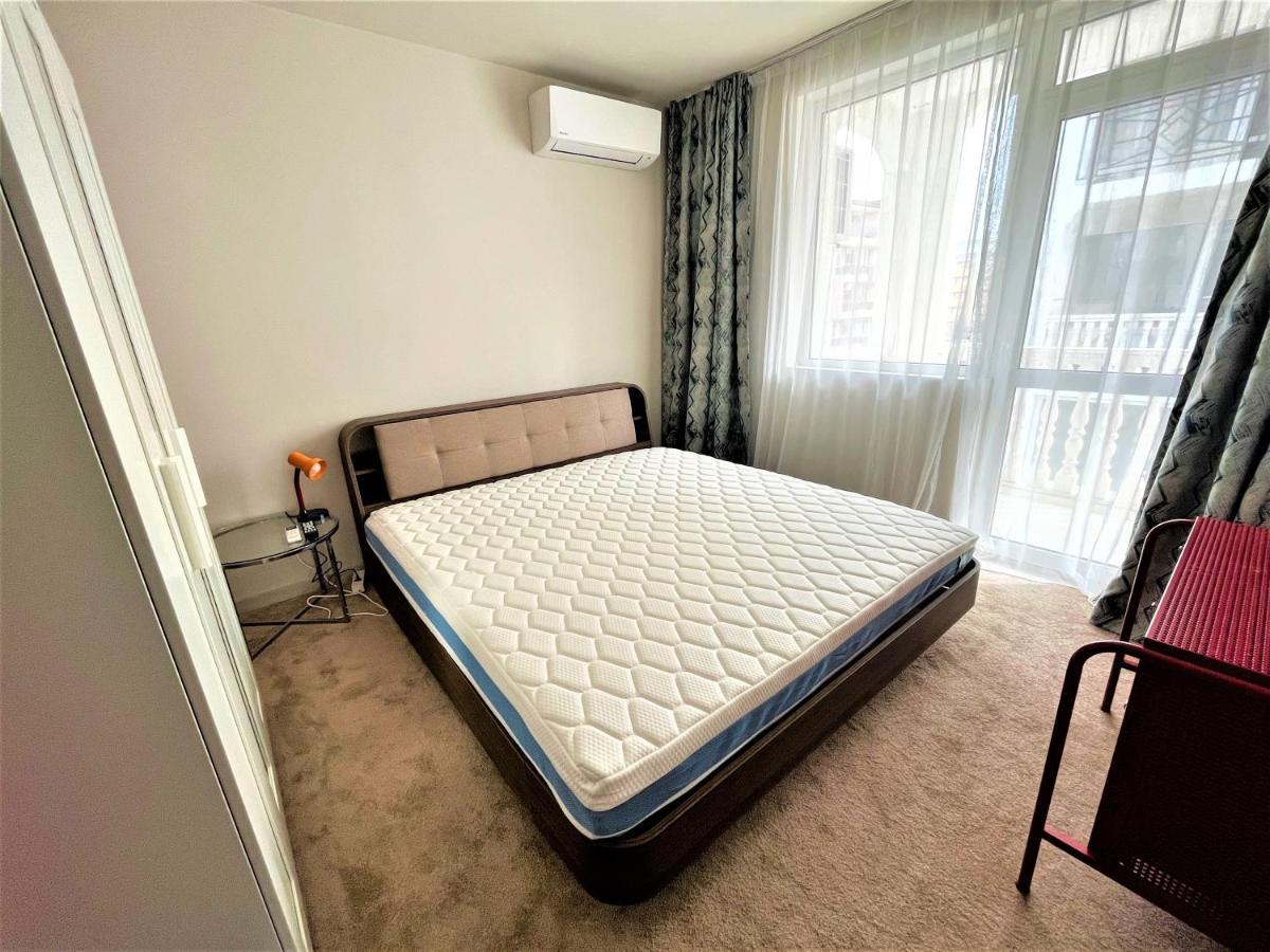 Bravo 5 Holiday Home Солнечный берег Экстерьер фото